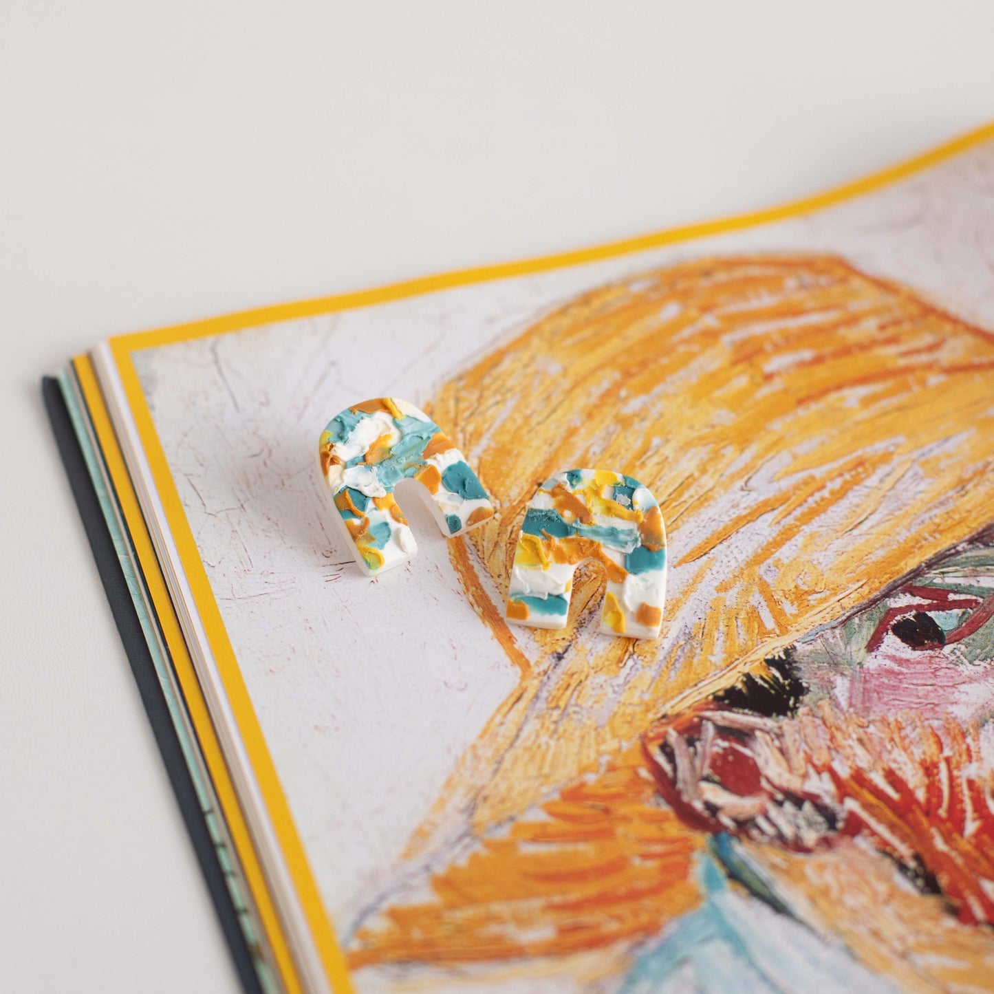 Brinco cores de Van Gogh